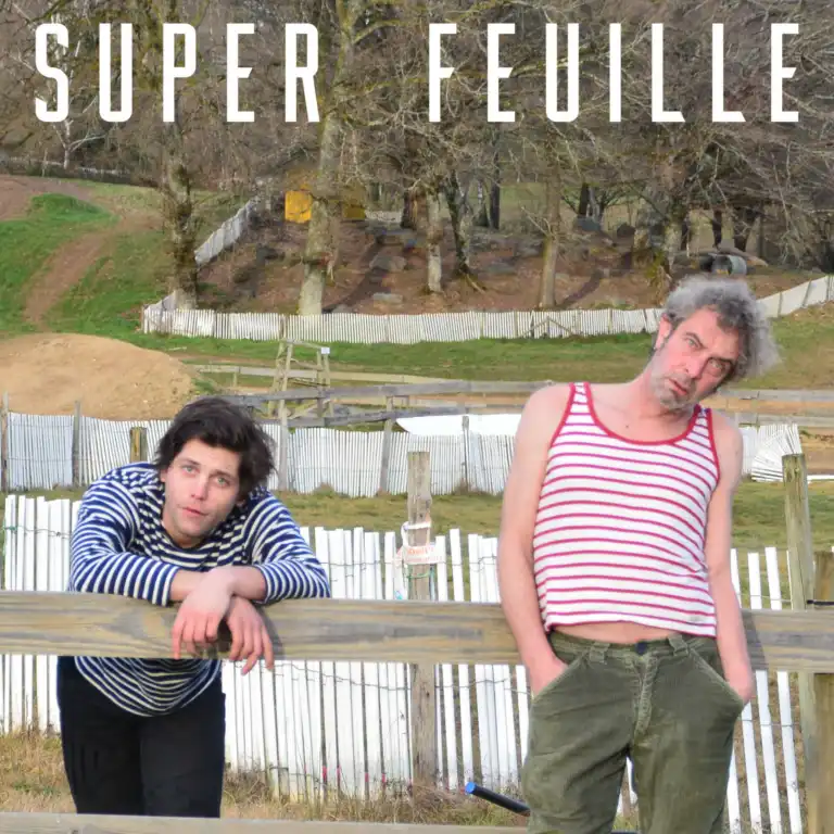 SUPER FEUILLE
